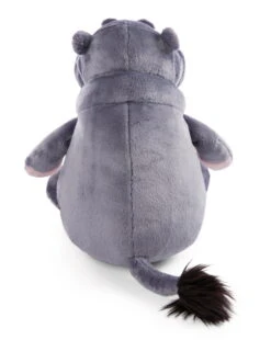 Nici 47978 Nilpferd DJ Nilbert 105cm Sitzend Plüsch Wild Friends GREEN -Nici 47975 03 ZA Frei vorl 1633x2048 3